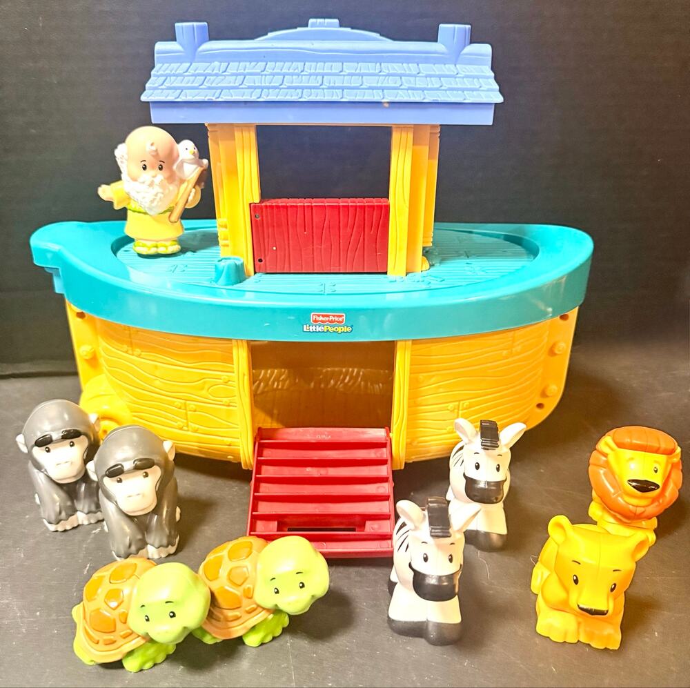 Fisher-Price Little People Noah’s Ark Playset Boat 8 animals Noah